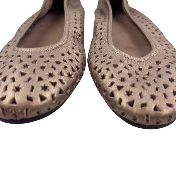 Arche Lilly Laser Cut Leather Butter Soft Metallic Ballet Flats Women's 38/7.5-8 - Picture 2 of 11